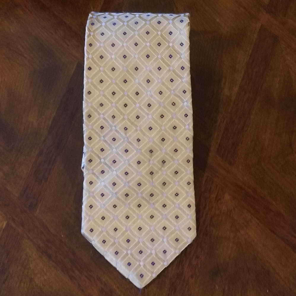 Nautica Men's Tie - Beige Geometric Pattern